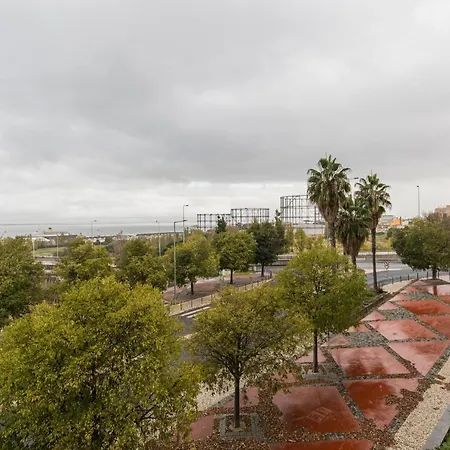 River View Apartment By Lisbon Heart-3